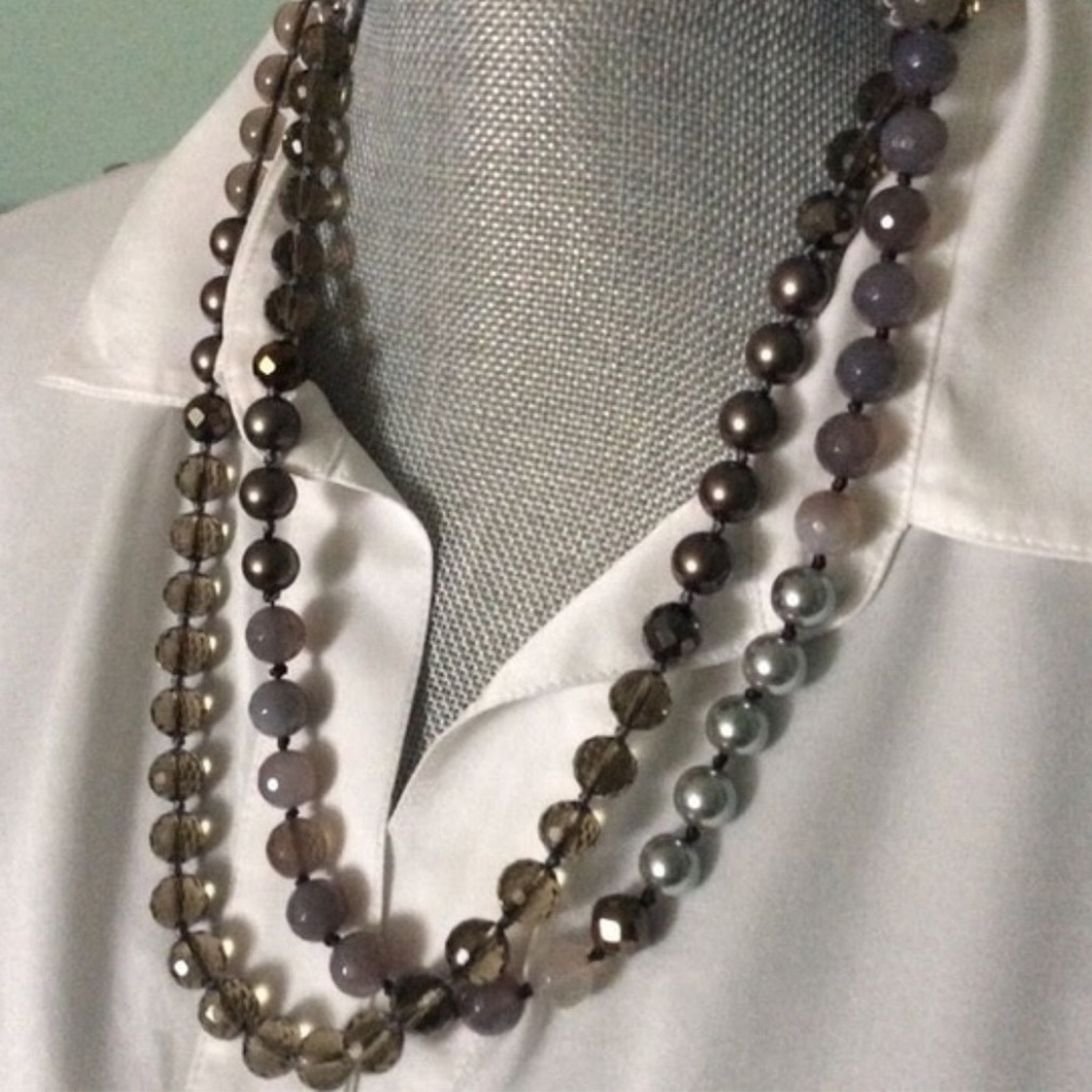 Stella & Dot | Glorious Gloria Smokey Quartz + Pearl Beaded Necklace - Picture 6 of 10